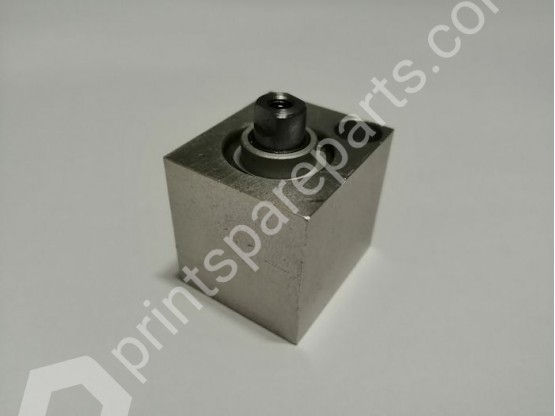 Pneumatic cylinder