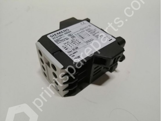 Additional contacts of the power relay