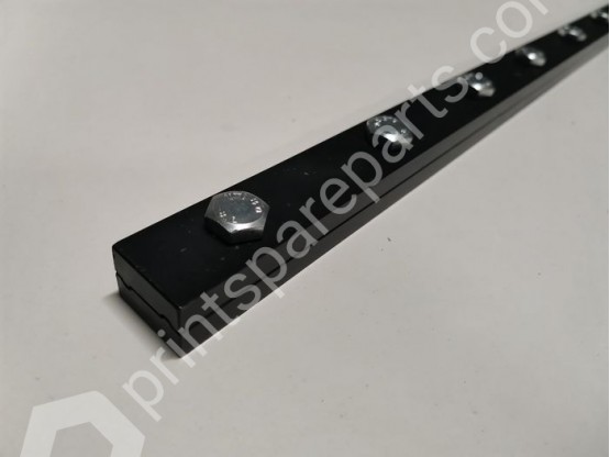 Offset rubber fixation bar