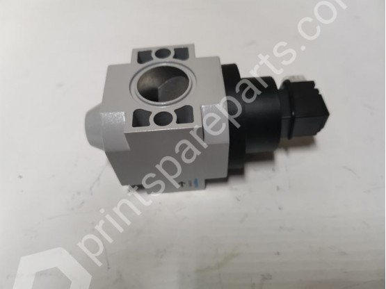 Pneumatic valve