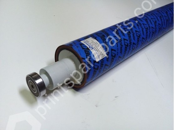 Ink distributing roller