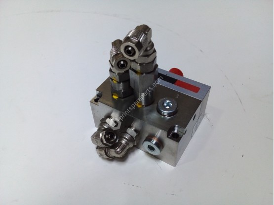 Valve (pneumatic cylinder)