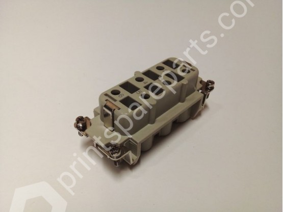 Socket connector