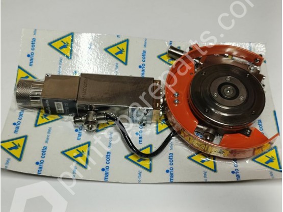 Pneumatic disk blade holder